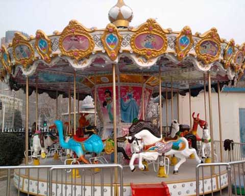 Kids Fairground Carousel Ride