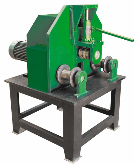 pipe bending machine