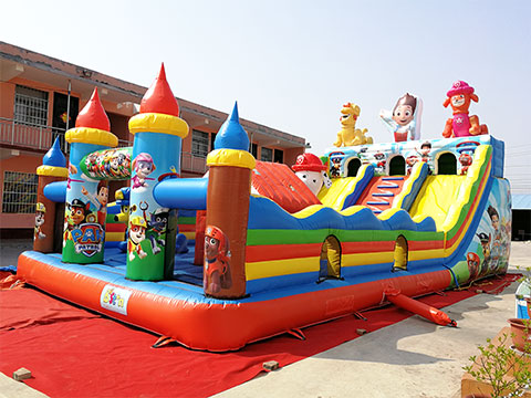 Large inflatable bounce house with slide for sale