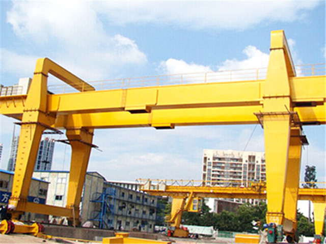 Electric Gantry Cranes in China