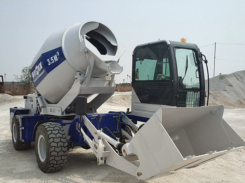 Self Load Concrete Mixer Machine