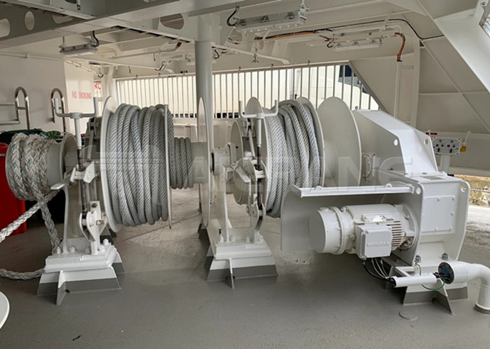 double-drum-electric-mooring-winch