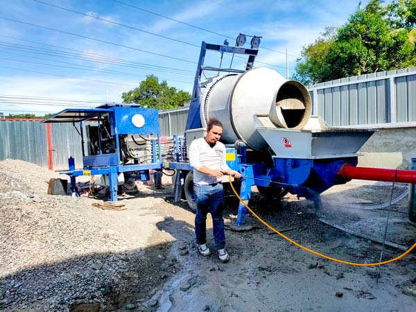 ABJZ40C Mixer Pump At the Construction Site